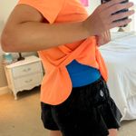 Lululemon  shirt Photo 2