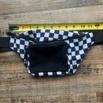 Spencer's Black & White Checkered Fanny Pack Adjustable Strap EUC Photo 2