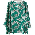 🔵 SALE 3/$25 41 HAWTHORN FLORAL GREEN WHITE VNECK 3/4 BELL SLEEVE BLOUSE TOP 1X Photo 1
