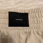 Talentless shorts Photo 2