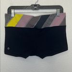 Lululemon  Boogie Short Black/Quilt Size 10 Photo 1