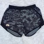 Under Armour Women’s Loose Fit HeatGear Black Camo Athletic Running Shorts Small Photo 0