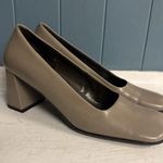 Aerosoles Women’s Size 8 Taupe Tan Square Toe Block Heels Shoes Vintage Y2K Photo 4