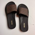 Michael Kors Women’s Secure Strap Slide Sandal Sz 7 Photo 4