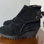 Fly London YAMA Suede Lace Up Wedge Ankle Boots Black Sz 36 6= Photo 1