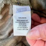 Ecru NWT  Olive Mara Shirt Side Buttons Button Down XS Photo 13