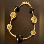 Trifari 🖤 Vintage  Black & Gold Beaded Bracelet | Signed Gold Tone (7”) Photo 1