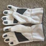 The North Face  white gloves  Photo 3