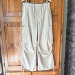 Oh Polly Oversized, Wide Leg, Parachute Cargo Pants. Size Large. Photo 4