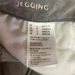 American Eagle  Outfitters Gray Super Stretch Low Rise Skinny Jegging Jeans Sz 4 Photo 4