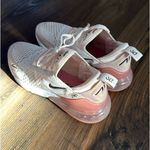 Nike Pink  Air Max 270 Photo 2