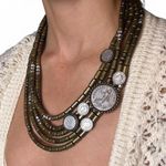 Women's Jewellery Gold Photo 4