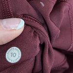 Lululemon  Wunder Under High-Rise Crop Leggings Luxtreme Burgundy & Blue Size 10 Photo 6