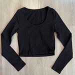 NWOT OQQ Black Scoop Neck Crop Active Long Sleeve Ribbed Top size Small Photo 0