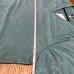 Bloomchic  ruffle sleeve,neck ruched neckline splatter white mint vneck top 12W Photo 6