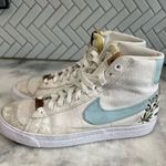 Nike Womens  Blazer Mid 77 Indigo Canvas Athletic Shoes High Top Shoes Size 8 Photo 0