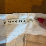 Alice + Olivia White Wide-Leg Pleated Dress Pants – Size 8 Photo 6