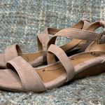 Soft Innis Strappy Wedge Heeled Sandals in Baywater Suede Size undefined Photo 4