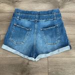 Alice + Olivia Alice + Olivia Rosemary High Rise Belted Stretch Blue Jean Shorts Size 31 Photo 4
