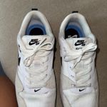 Nike SB Sneakers Photo 2