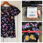 Old Navy  Shirt Womens Size XS Butterfly & Bugs Blouse Short Flutter Sleeve Black Photo 1