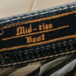 Rock Revival  Women’s Signy Mid-Rise Boot Jeans Photo 2