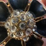 Black rhinestone flower cocktail ring Photo 3