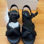 SO Black  tamrynn Strappy Sandals nwt Photo 0