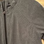 CALIA by Carrie Underwood Woven Full Zip Light Jacket Caviar Heather Size Medium Gray Photo 4