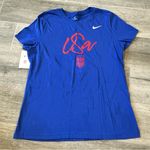  USA Soccer T-Shirt Women's Large Blue Red Large The Nike Tee Core SS Photo 0