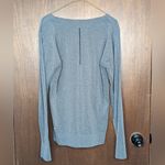Zyia  Active Woman’s Performance Long Sleeve Gray Thumbhole Tee Size Large Photo 6