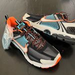 Nike New Air Zoom Vomero 5 Blue Glaze Total Orange Photo 3