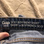 Gap  Sexy Boyfriend Short, size 4 Photo 6