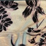 Athleta  High Rise Magnolia Floral Capri Leggings | Women’s Size Small Photo 2