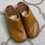Olof Daughters Wooden Leather Clogs by Ulla made in Finland, size 38/ US 7.5 Brown Photo 0