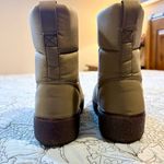 Madewell The Toasty Puffer Water Resistant Cozy Boot in Olive Surplus Sz 6💛 Photo 5