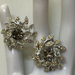 Sarah Coventry smoky crystal flower rhinestone clip on earrings Photo 1