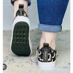 Reebok  Onlux Slip On Camouflage‎ Walking Shoe Size 6.5 Photo 1