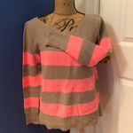 Gap  Beige and Pink Sweater Photo 1