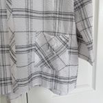 Habitat  Top Womens Medium White Black Plaid 3/4 Sleeve Textured Lagenlook Art Photo 3