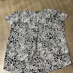 Hilary Radley  women’s like new v neck blouse Photo 0