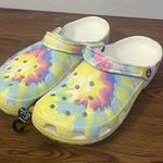 Crocs NEW White / Multi Classic Tie Dye Graphic Clogs Size 13 Women’s 11 Men’s Photo 1