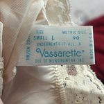 Vassarette vintage cream lace slit skirt slip Photo 3
