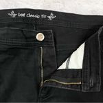 Lee Women’s Classic Fit Black Denim Jean Capri Plus Size 16W Medium Photo 6