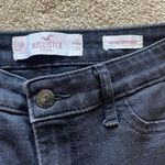 HOLLISTER HIGH Photo 5