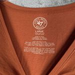 47 Brand Cleveland Browns Shirt Womens Large Orange‎ Tee Casual Sportswear Loungewear Photo 5