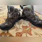 Salomon  hiking boots Photo 2