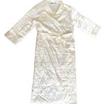 Valerie Stevens Vintage y2k Floor Length White Satin Robe π₯ Photo 0