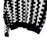 Eloquii  White and Black Geometric Vertical Stripe Pattern Pull-On Sweater 18/20 Photo 1