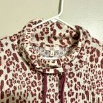 Como vintage Pink Leopard Print Pullover Photo 1